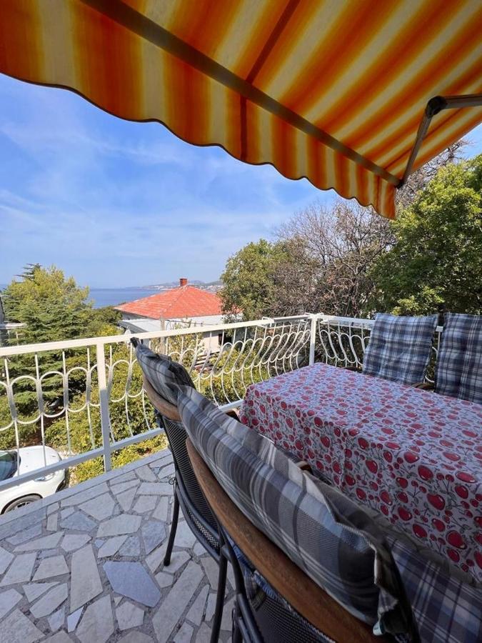 Apartments Valentinovo Klenovica Bagian luar foto