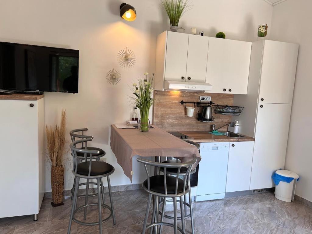 Apartments Valentinovo Klenovica Bagian luar foto