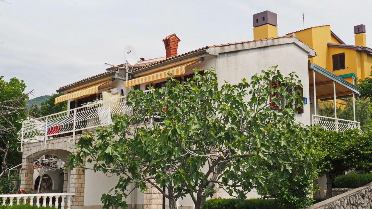 Apartments Valentinovo Klenovica Bagian luar foto